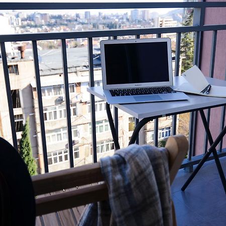 B-Lax Apartment Тбилиси Экстерьер фото